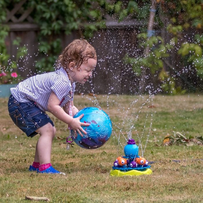 children water sprinkler