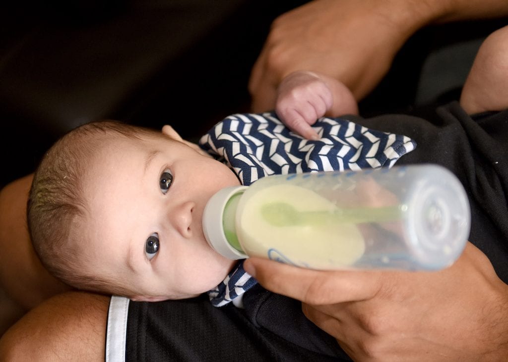 Baby Brezza vs Babynes: Both saves time in preparing the milk for the infant. 