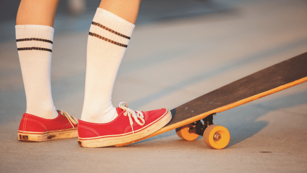 kid's beginner skateboard